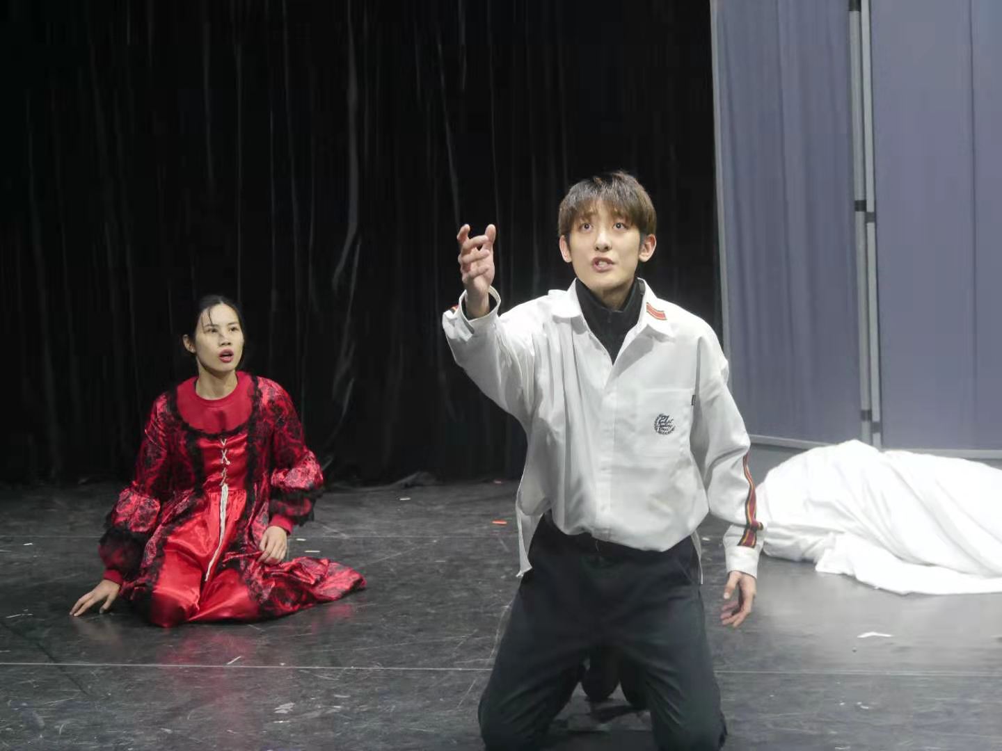 从剧情到表演