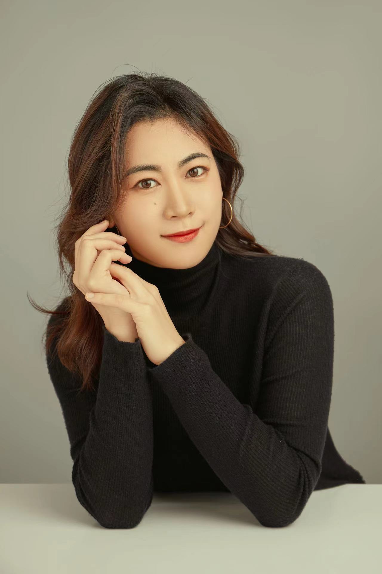 梁爽